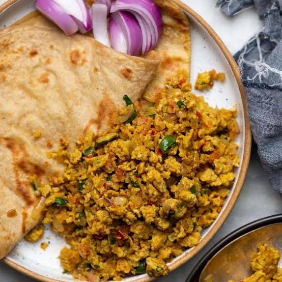 Chapati (2) + Egg Bhurji