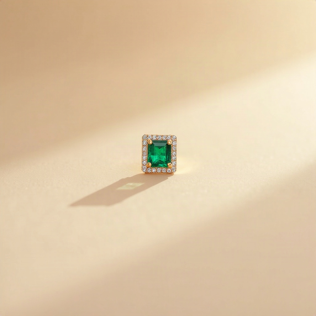 Emerald Nose Pin