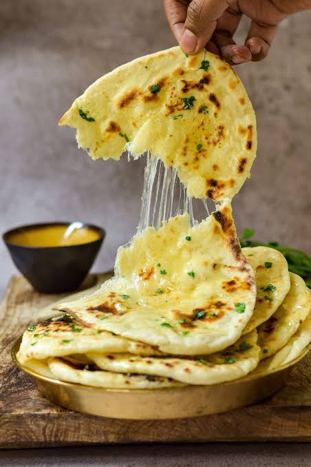 Cheese Garlic Naan