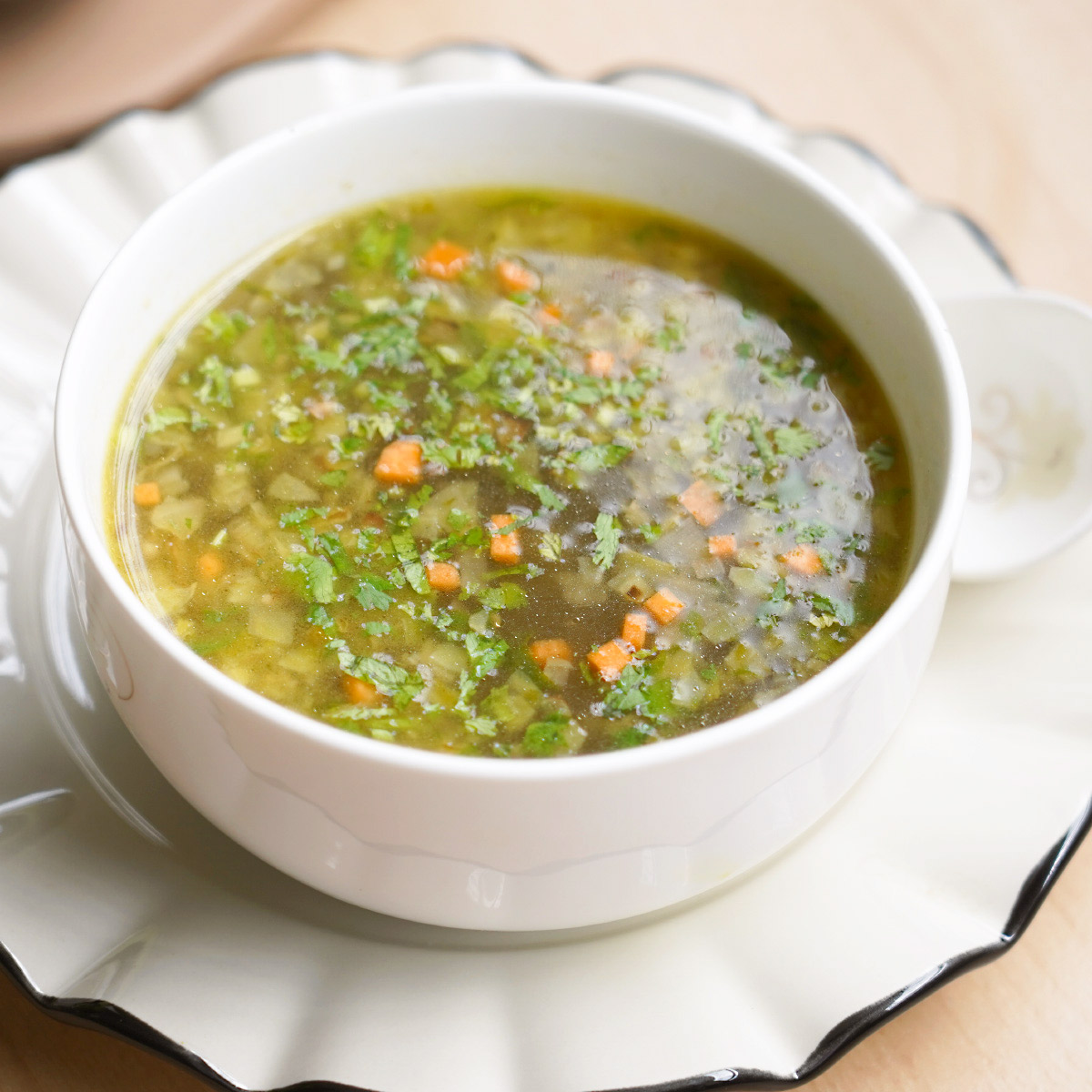 Veg Lemon Coriander Soup